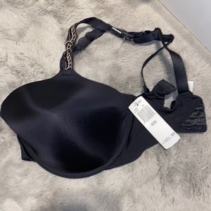 Wired padded bra
